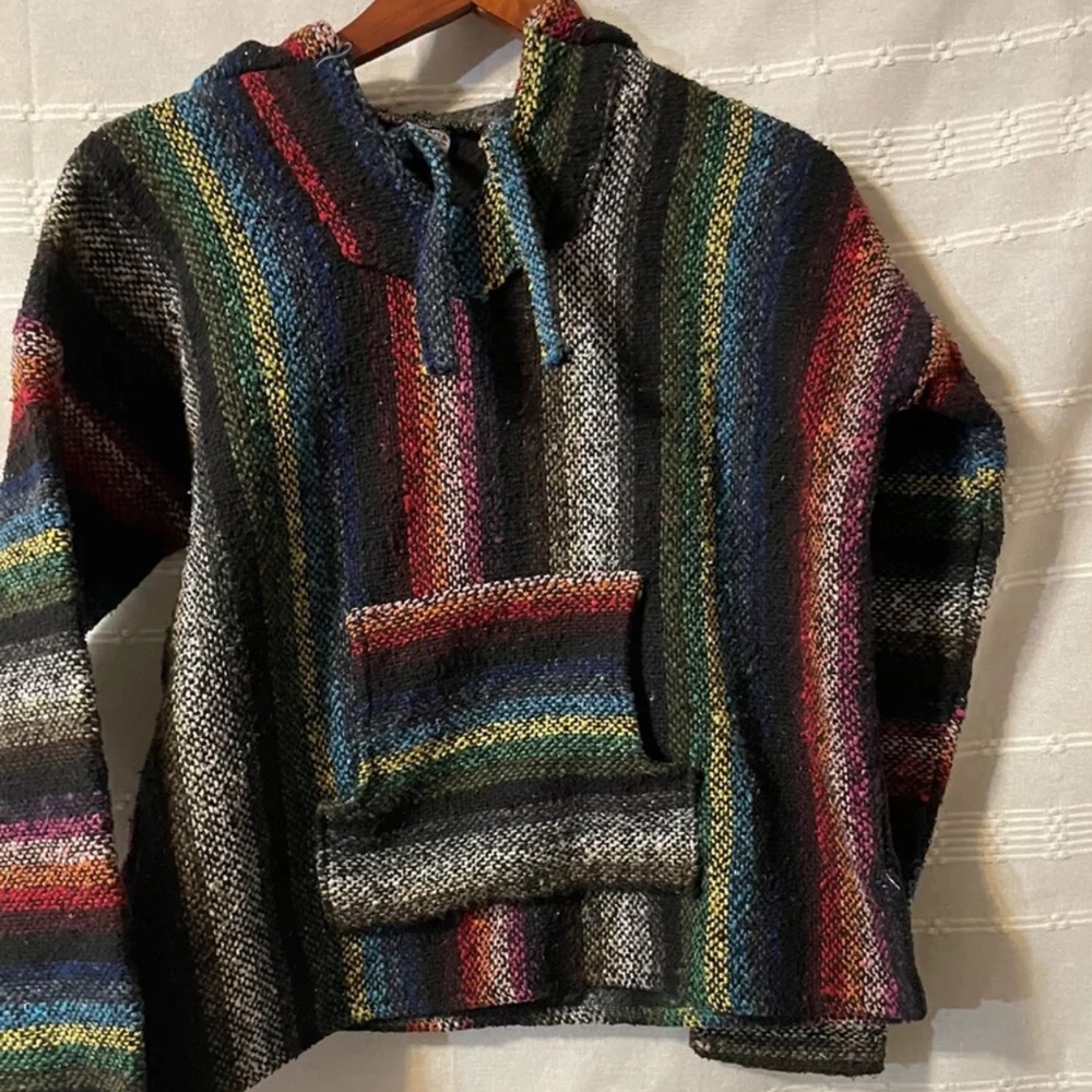 Artesanias Rainbow Black Pondro Hoodie 90’s Vintage Men Top